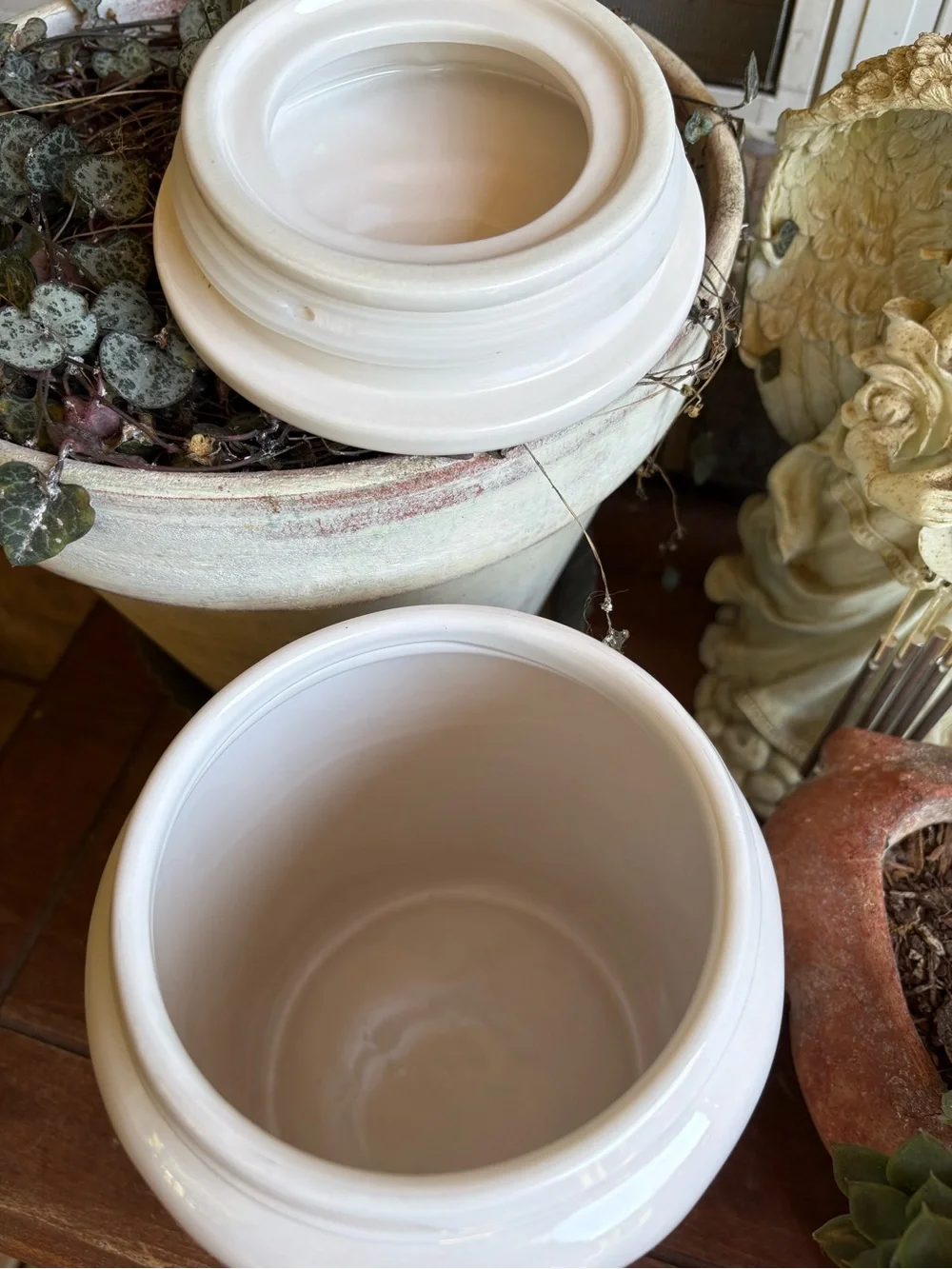 Rae Dunn FLOUR canister - Picture 3 of 6